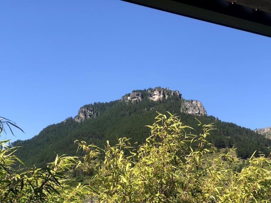 Apt Au Coeur Des Gorges Du Tarn Ispagnac Esterno foto